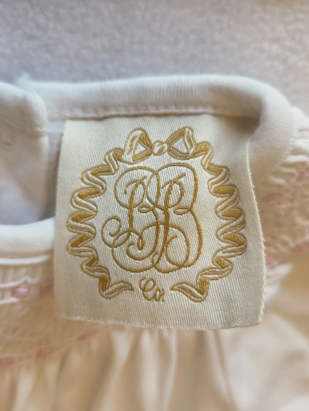 The Beauford Bonnet Company Sweetly Smocked Greeting Gown with I'm Here Hat